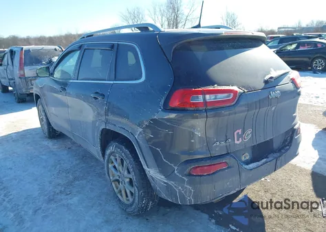 2017 Jeep Cherokee Latitude 4X4 z USA, uszkodzony, nr VIN 1C4PJMCB2HW524422